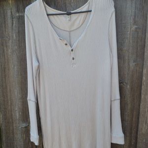 Long high low long sleeve
